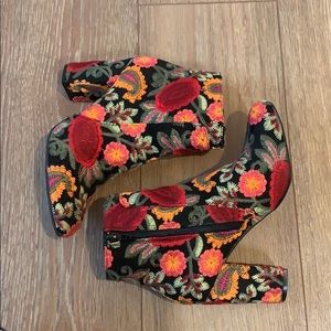 MIA floral booties